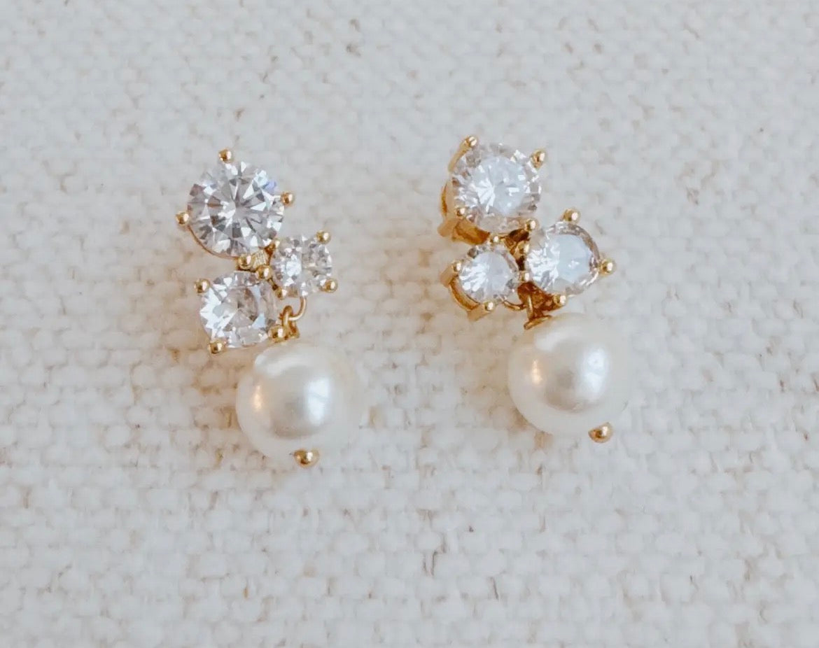 Golden Sparkle Pearl Drop Earrings