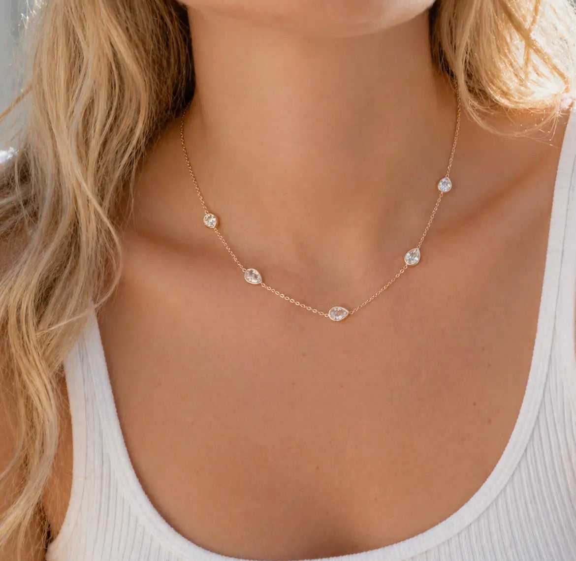 Teardrop Gem Necklace