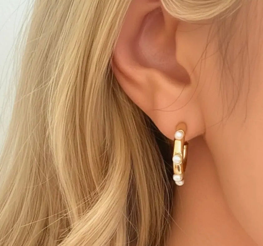 Pearl Accent Hoop Earrings
